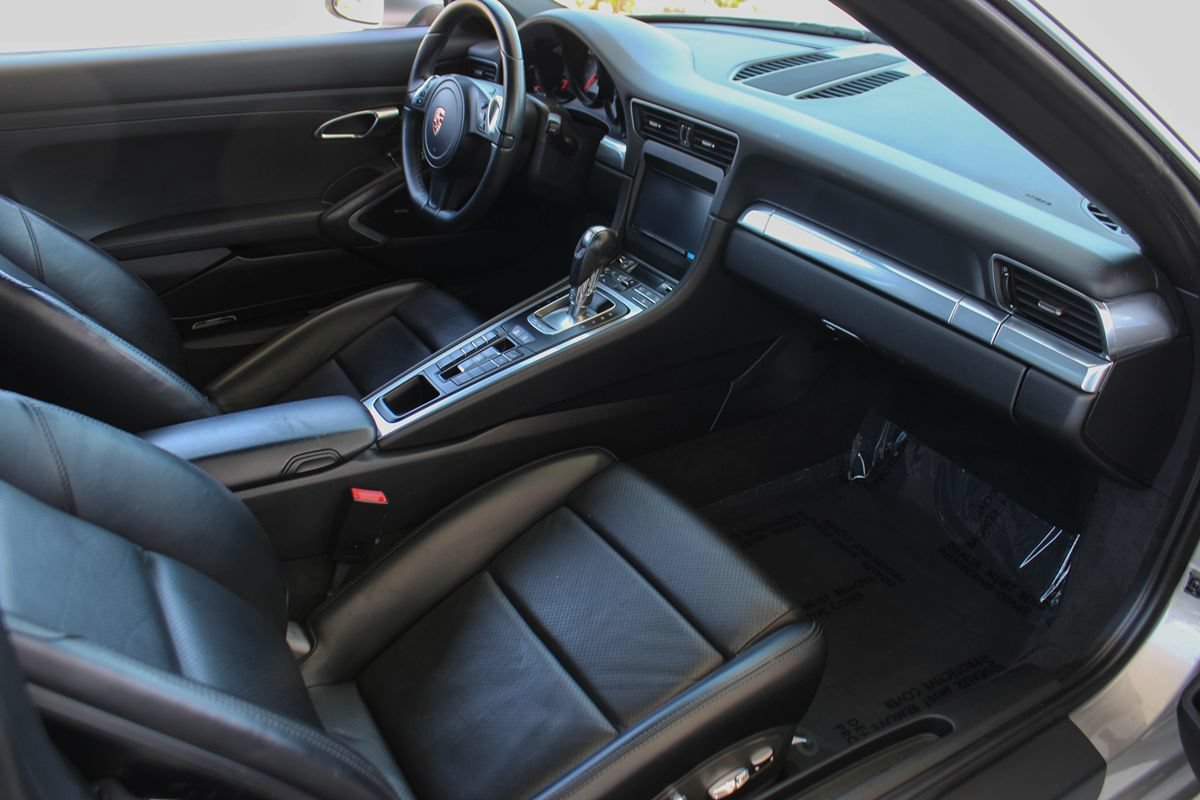 Used 2013 Porsche 911 Carrera 4S AWD/4WD image 17