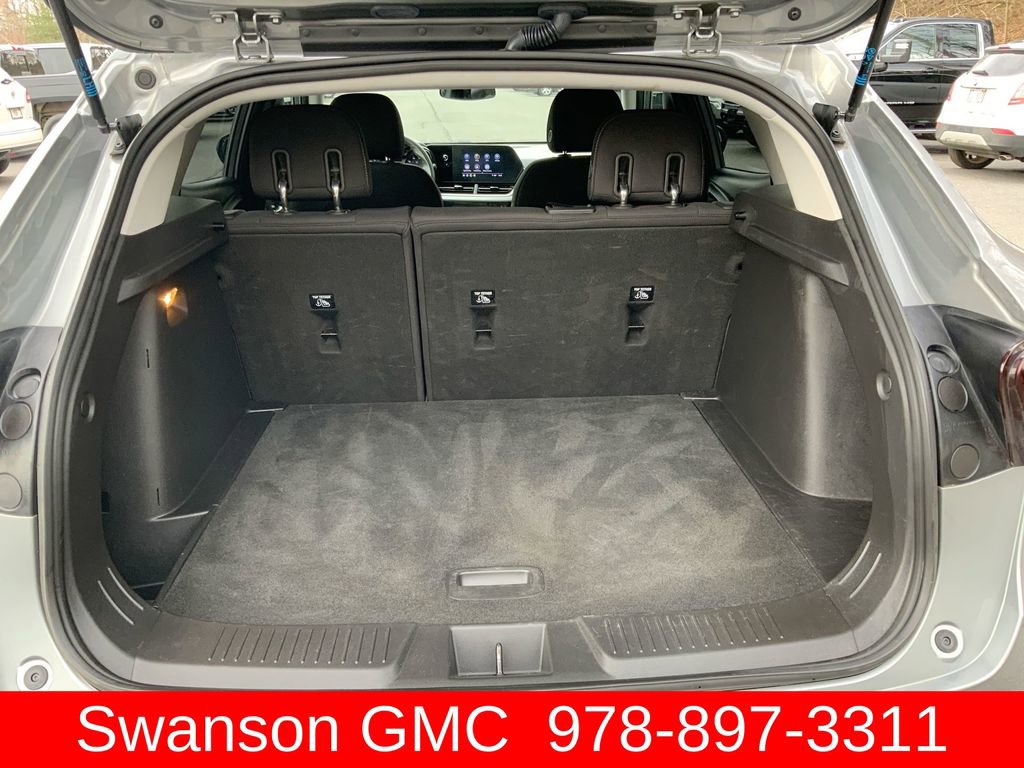 Used 2024 Chevrolet Trax LS w/ Driver Confidence Package image 25