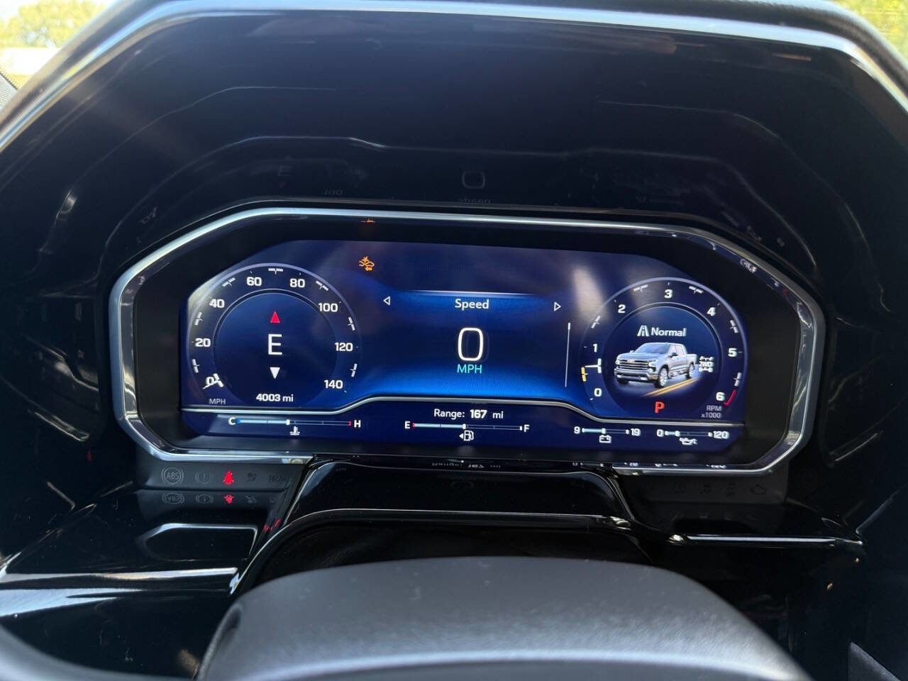 Used 2025 Chevrolet Silverado 1500 High Country image 15