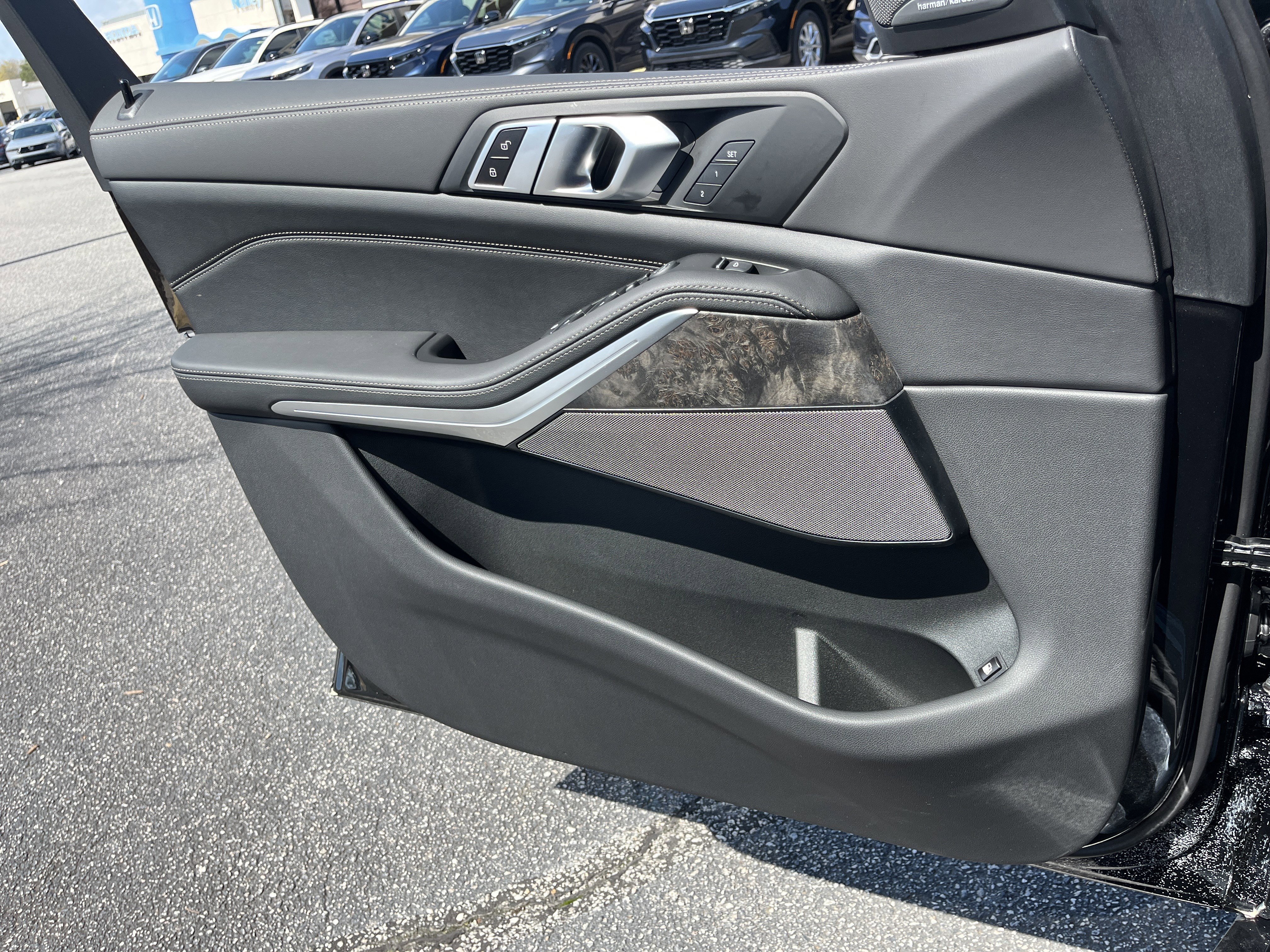 New 2026 BMW X5 xDrive50e AWD/4WD image 15