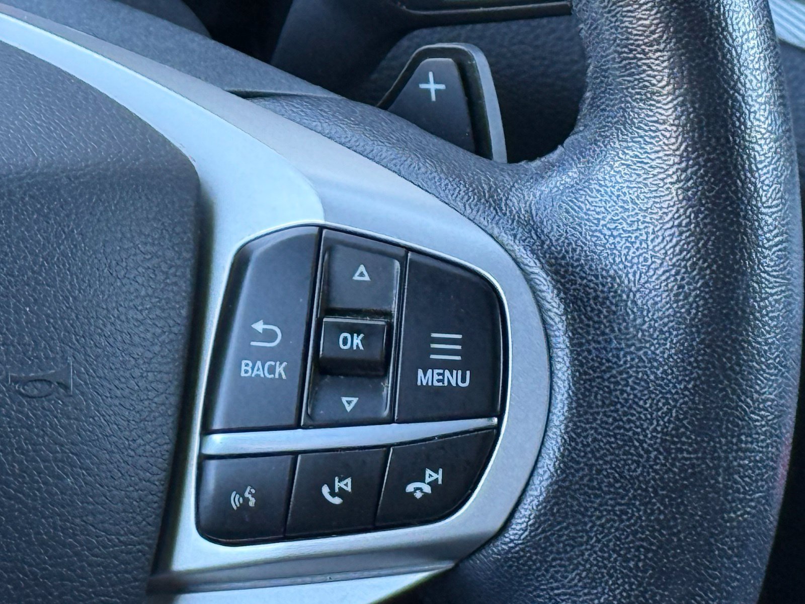 Used 2021 Ford Explorer XLT w/ Equipment Group 202A AWD/4WD image 33