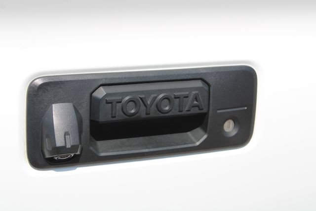 Used 2023 Toyota Tacoma SR5 RWD image 8