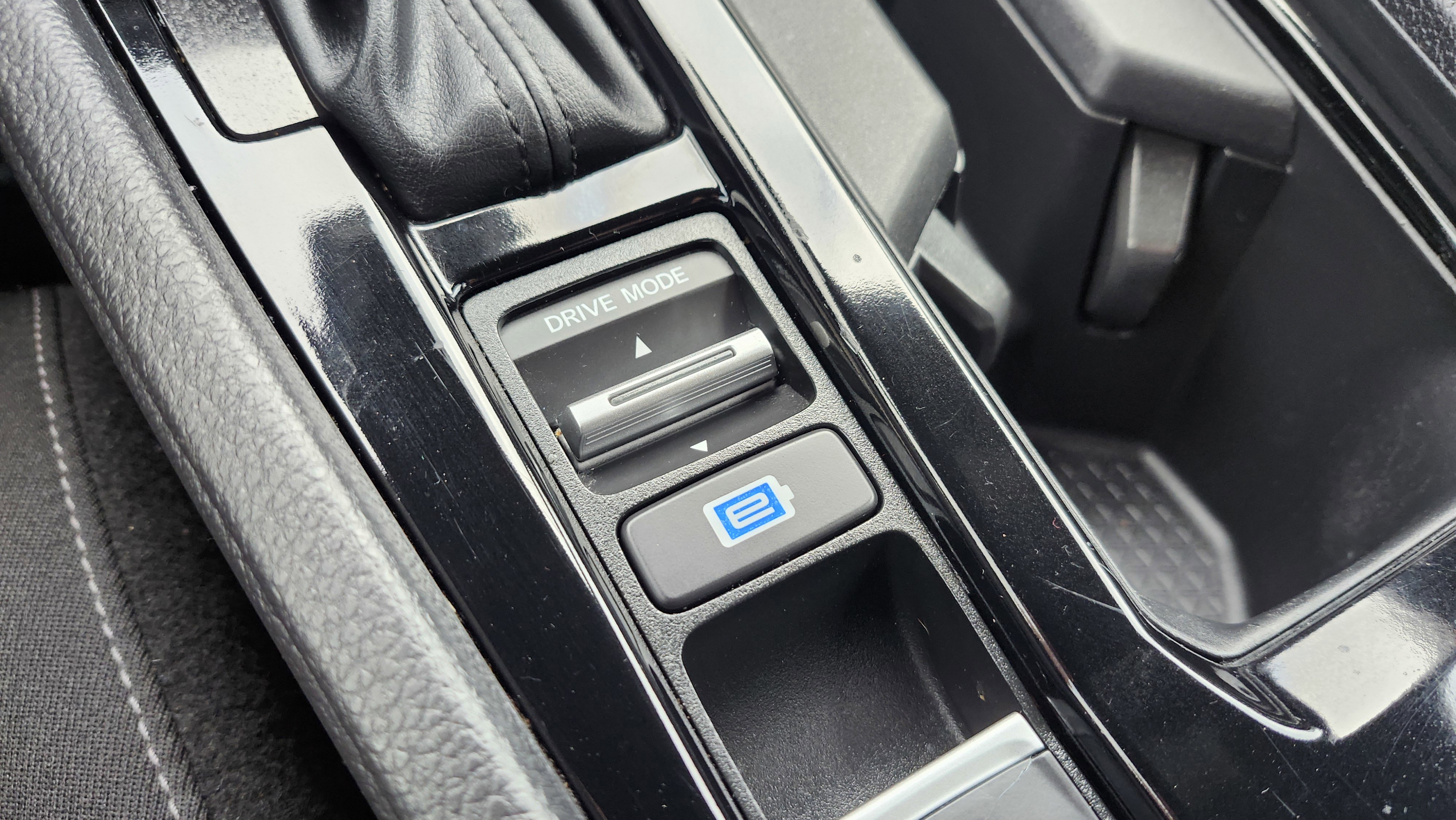 Used 2025 Honda Accord Sport image 12