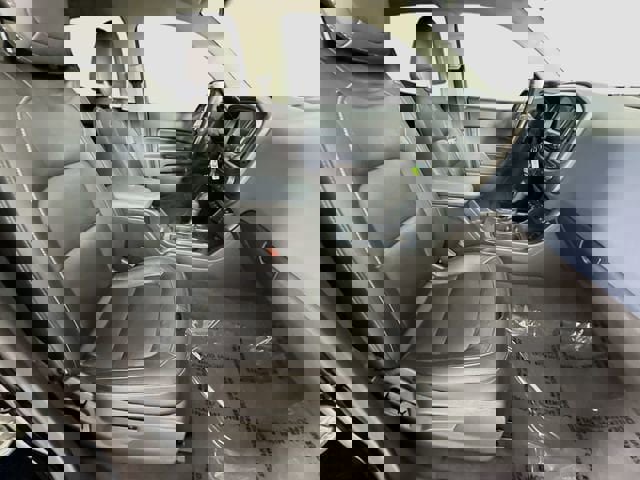 Used 2021 Chevrolet Colorado Z71 w/ Safety Package image 27