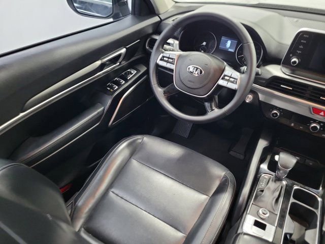 Used 2020 Kia Telluride LX FWD image 15