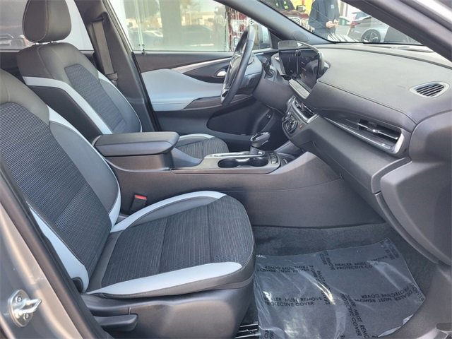 Used 2024 Buick Envista Preferred w/ Convenience I Package image 11