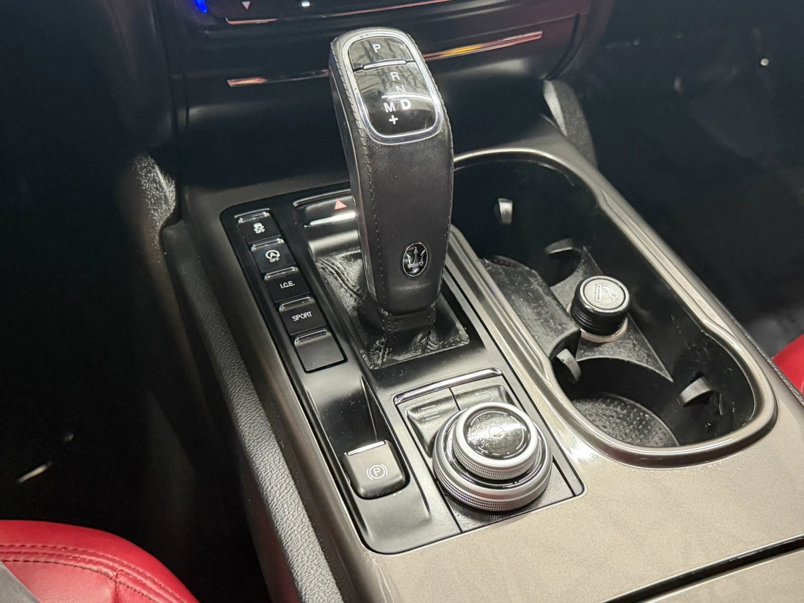 Used 2019 Maserati Ghibli RWD image 32