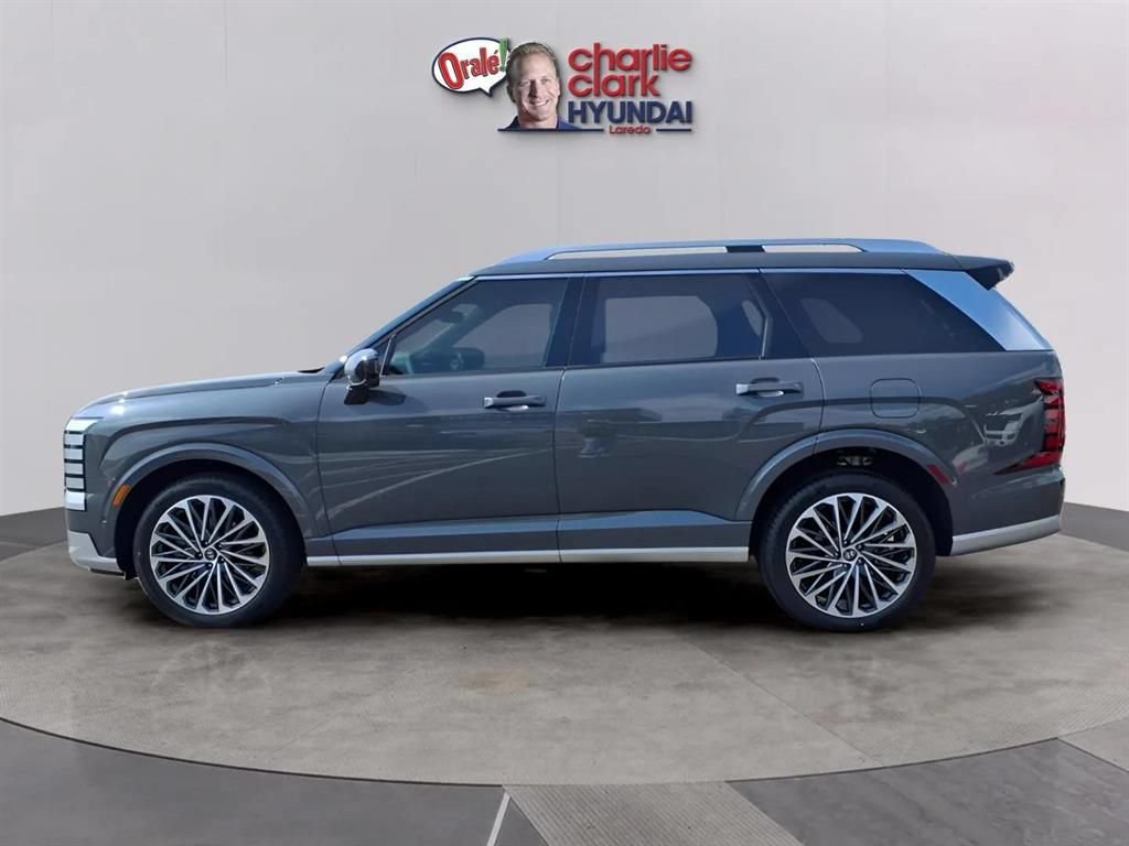 New 2026 Hyundai Palisade Calligraphy FWD image 2