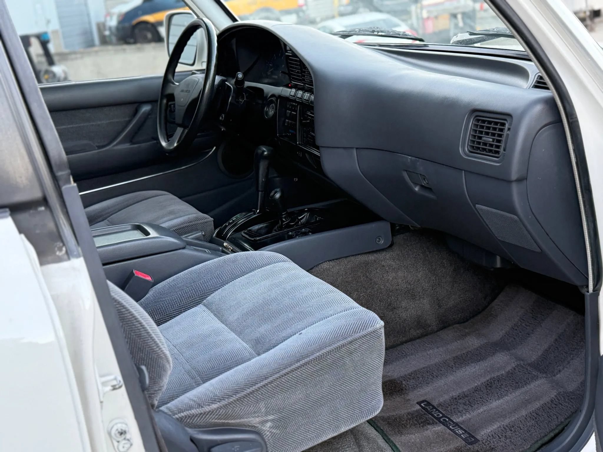 Used 1994 Toyota Land Cruiser AWD/4WD image 26