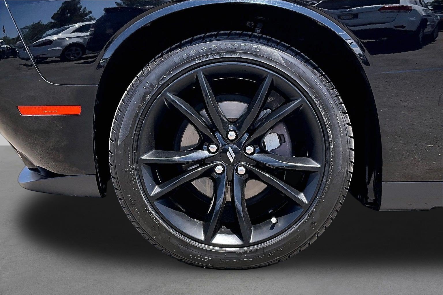 Used 2019 Dodge Challenger SXT RWD image 8