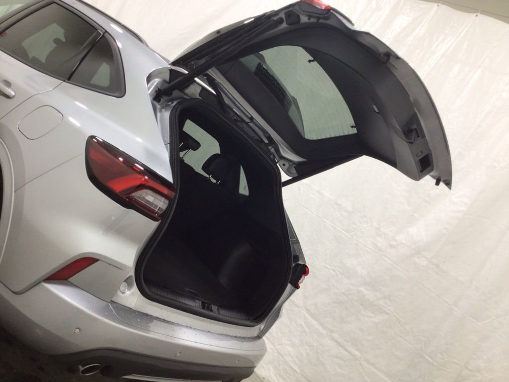 Used 2024 Ford Escape ST-Line w/ Tech Pack #1 image 21