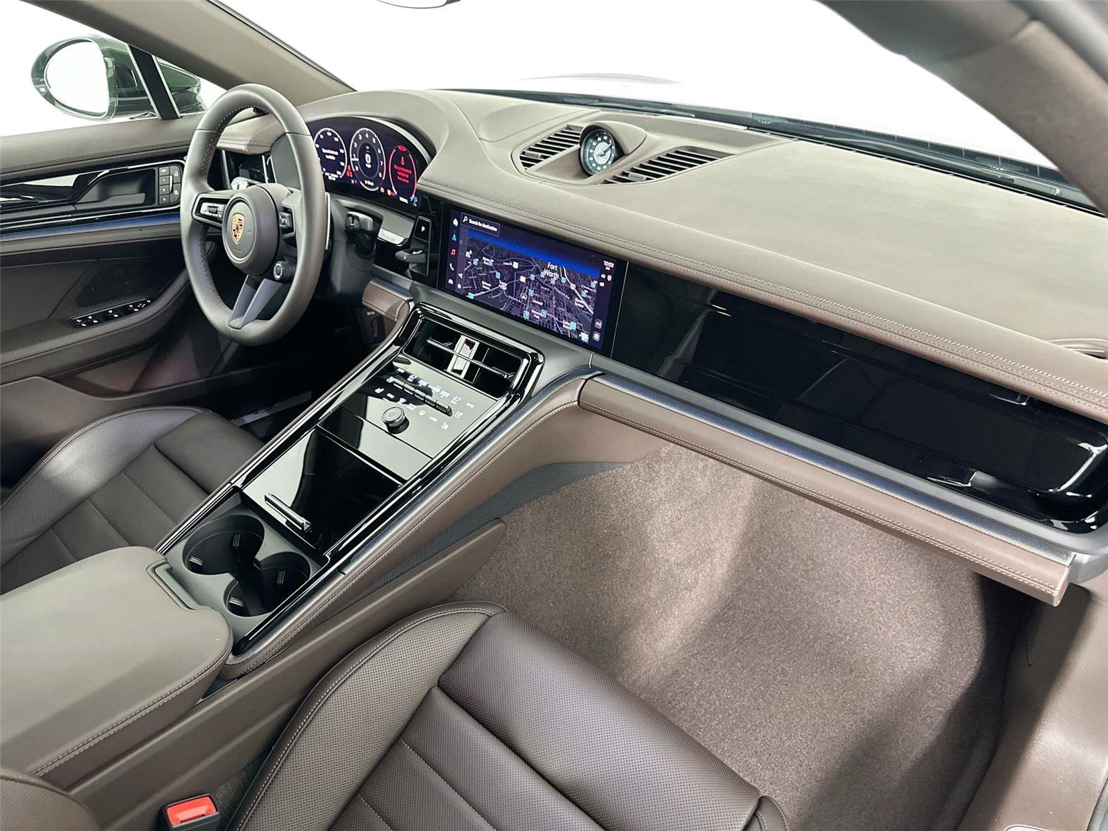 Certified 2026 Porsche Panamera 4 AWD/4WD image 29