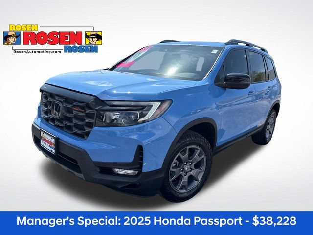 Certified 2025 Honda Passport TrailSport image 1