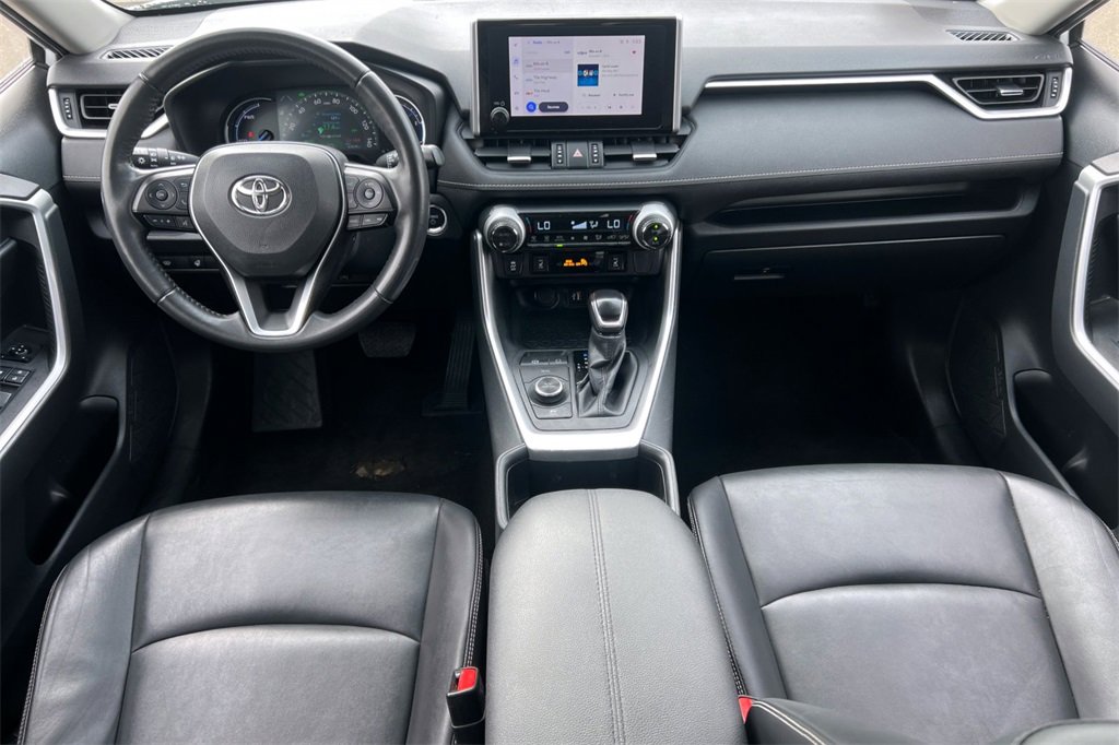 Certified 2023 Toyota RAV4 XLE Premium image 15