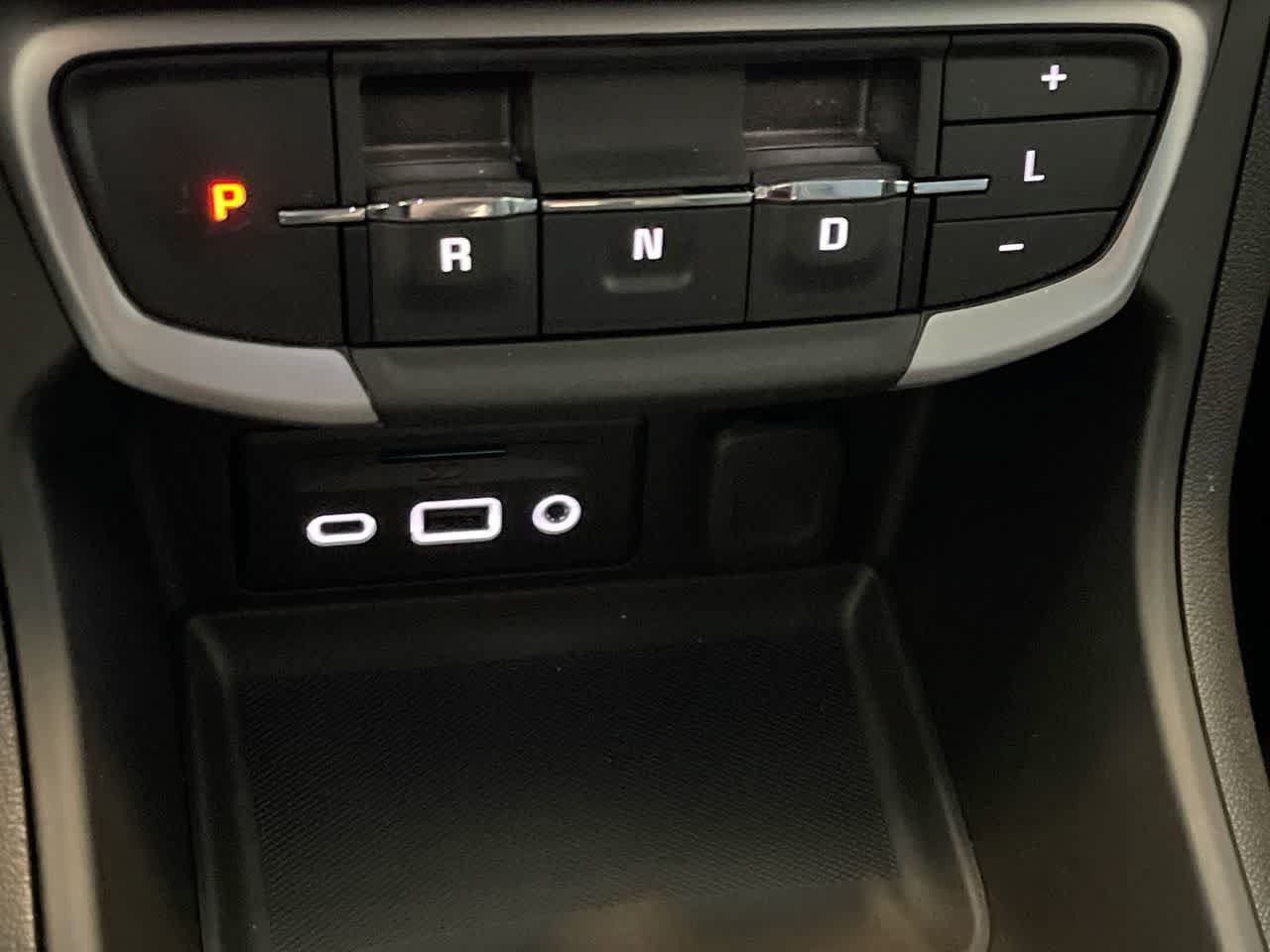 Used 2024 GMC Terrain SLT w/ Tech Package AWD/4WD image 20