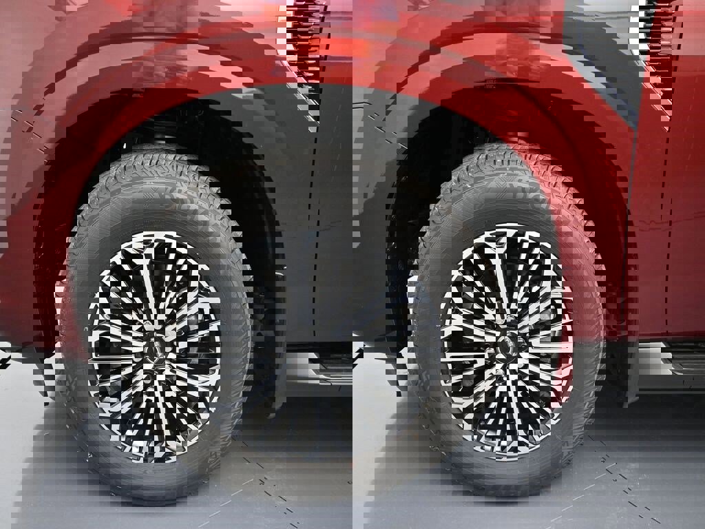 New 2025 Nissan Armada Platinum w/ Convenience Package image 9