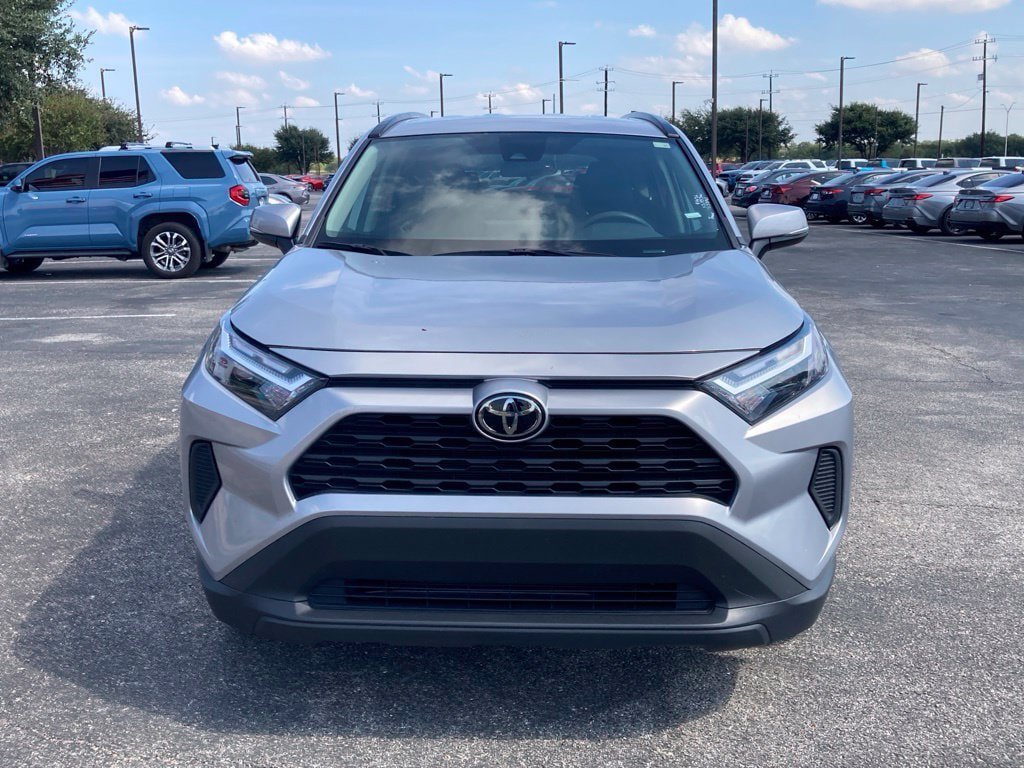 Certified 2025 Toyota RAV4 XLE FWD image 2