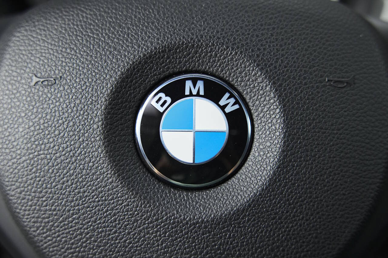Used 2013 BMW M3 Coupe RWD image 46