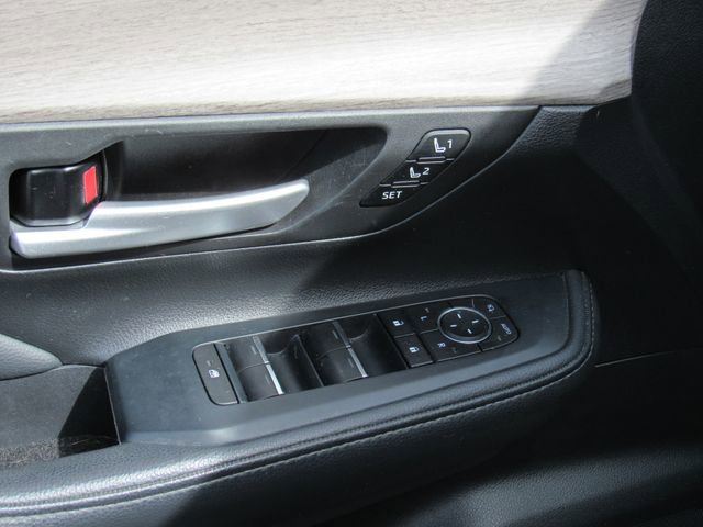 Used 2024 Toyota Grand Highlander AWD Hybrid image 21