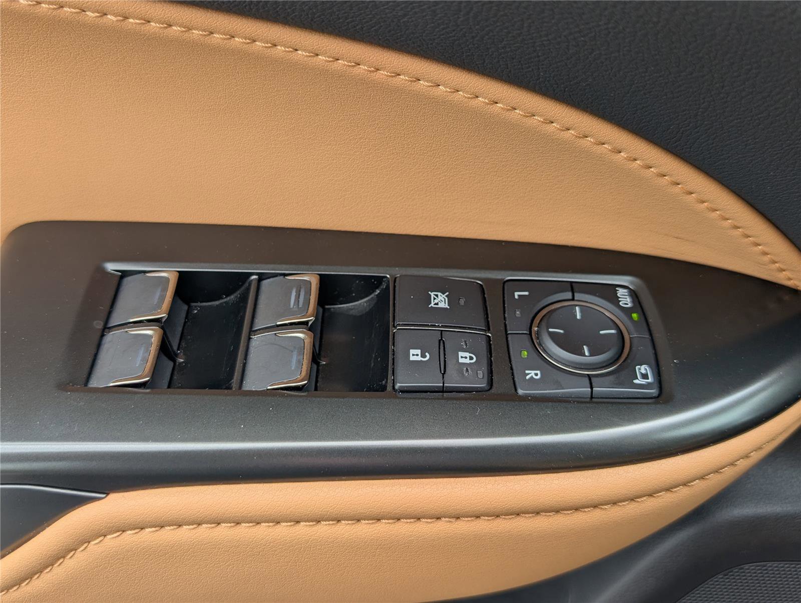 Used 2024 Lexus NX 350 AWD w/ Cold Area Package image 20