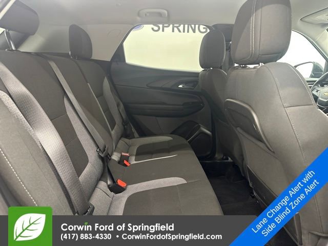 Used 2025 Chevrolet TrailBlazer LT w/ Driver Confidence Package image 13