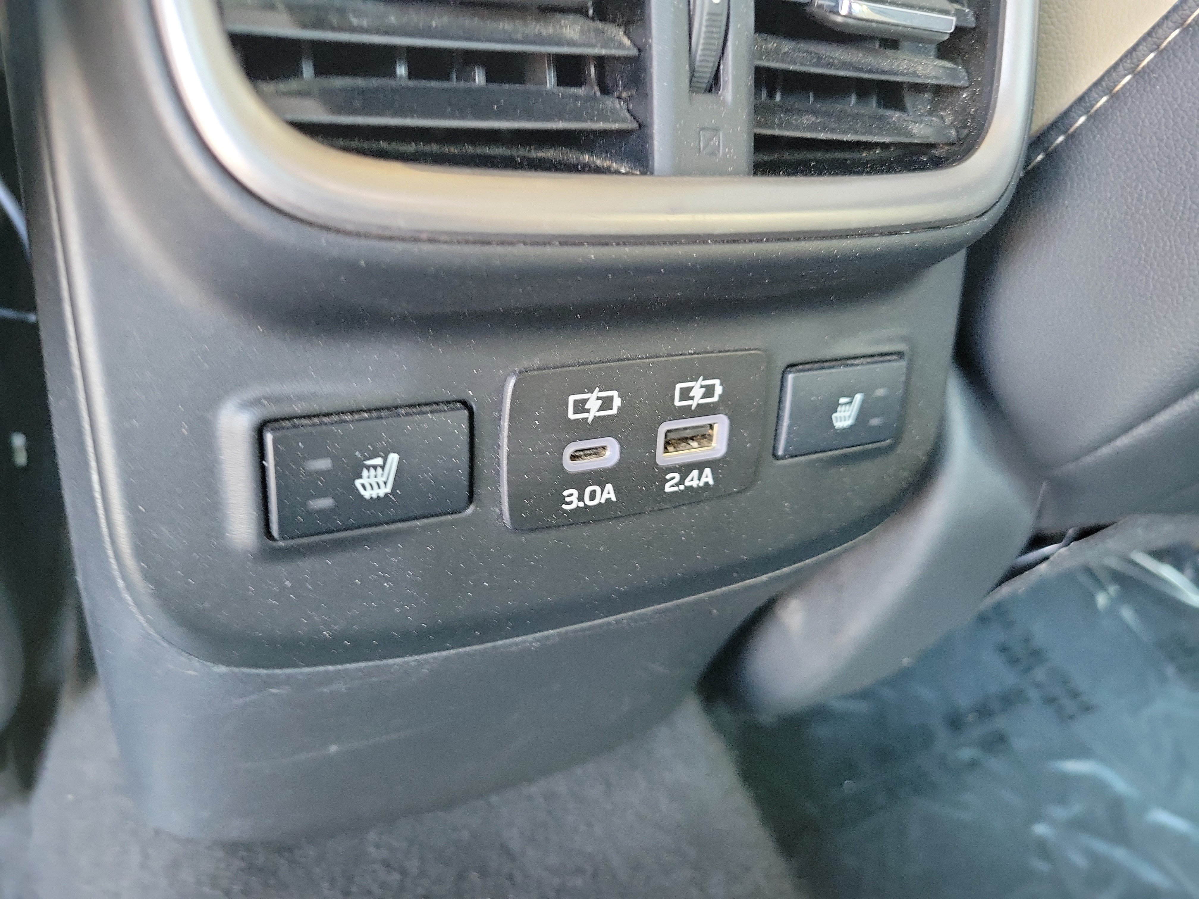 Used 2024 Subaru Legacy Limited AWD/4WD image 13