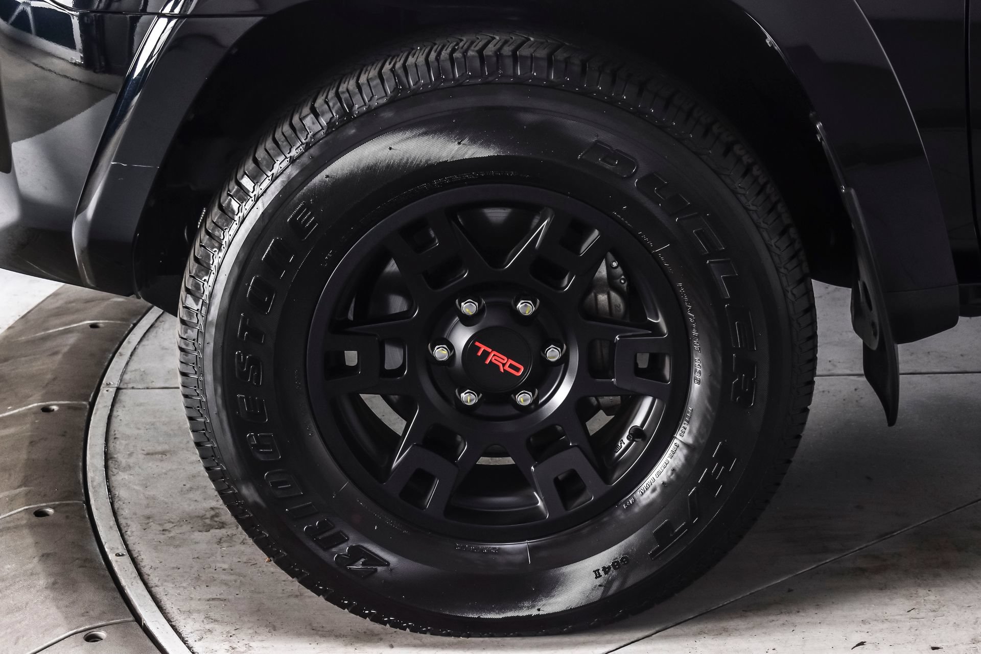 Used 2024 Toyota 4Runner TRD Off-Road Premium w/ Off Road Premium Plus Package AWD/4WD image 10