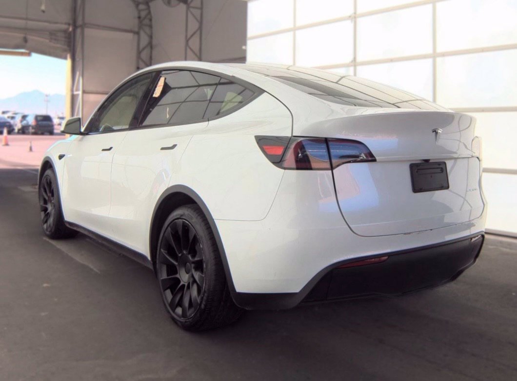 Used 2019 Tesla Model 3 Standard Range Plus RWD image 3