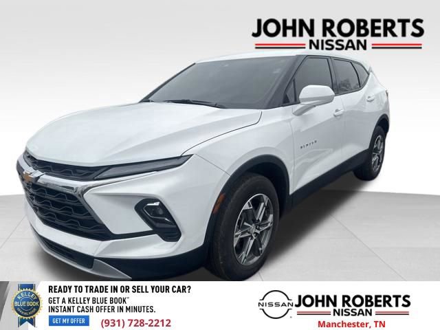 Used 2024 Chevrolet Blazer LT image 3