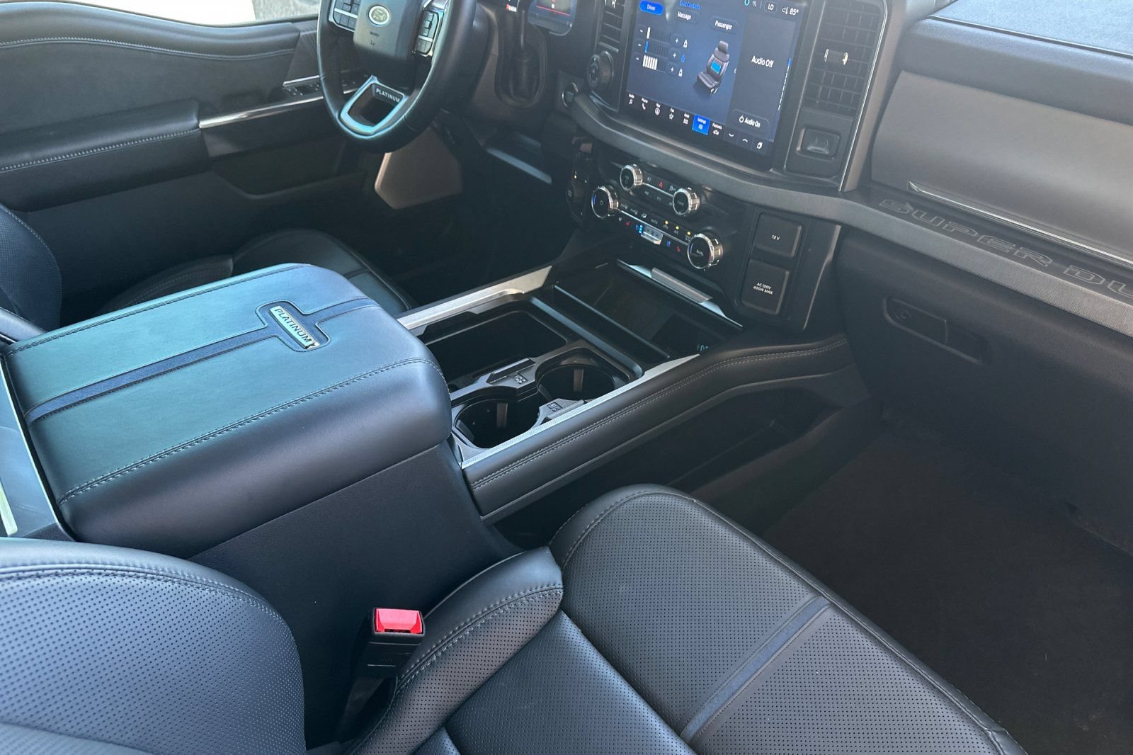 Used 2025 Ford F450 Platinum AWD/4WD image 15