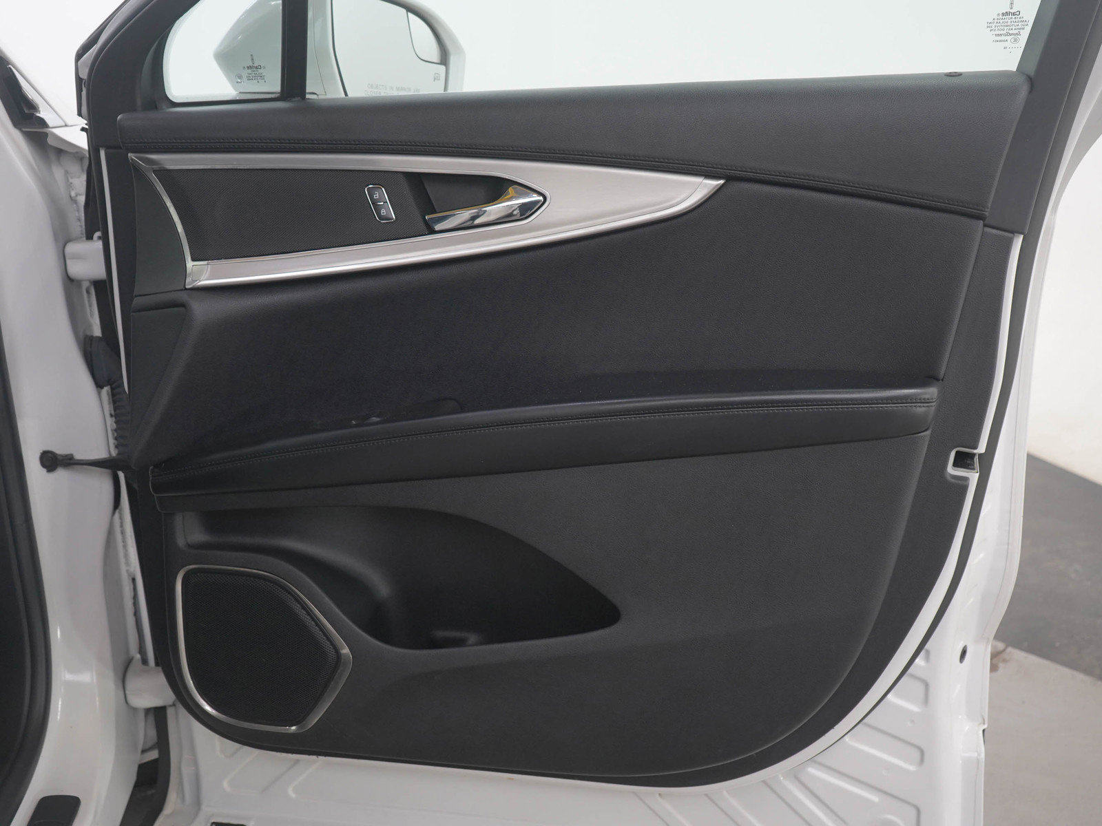 Used 2016 Lincoln MKX Premiere AWD/4WD image 9