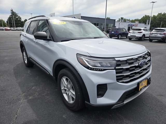 Certified 2025 Ford Explorer Active