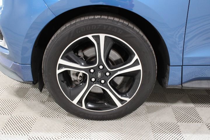 Used 2020 Ford Edge ST w/ Cold Weather Package image 44