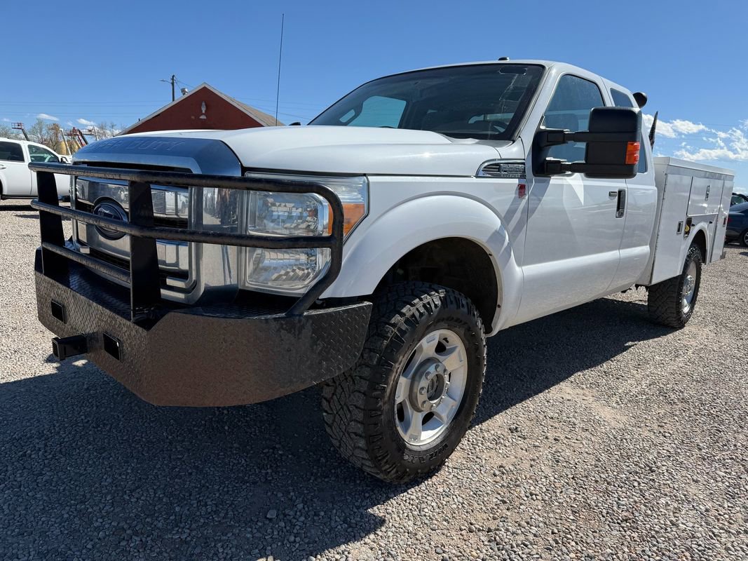 Used 2015 Ford F350 XLT AWD/4WD image 4