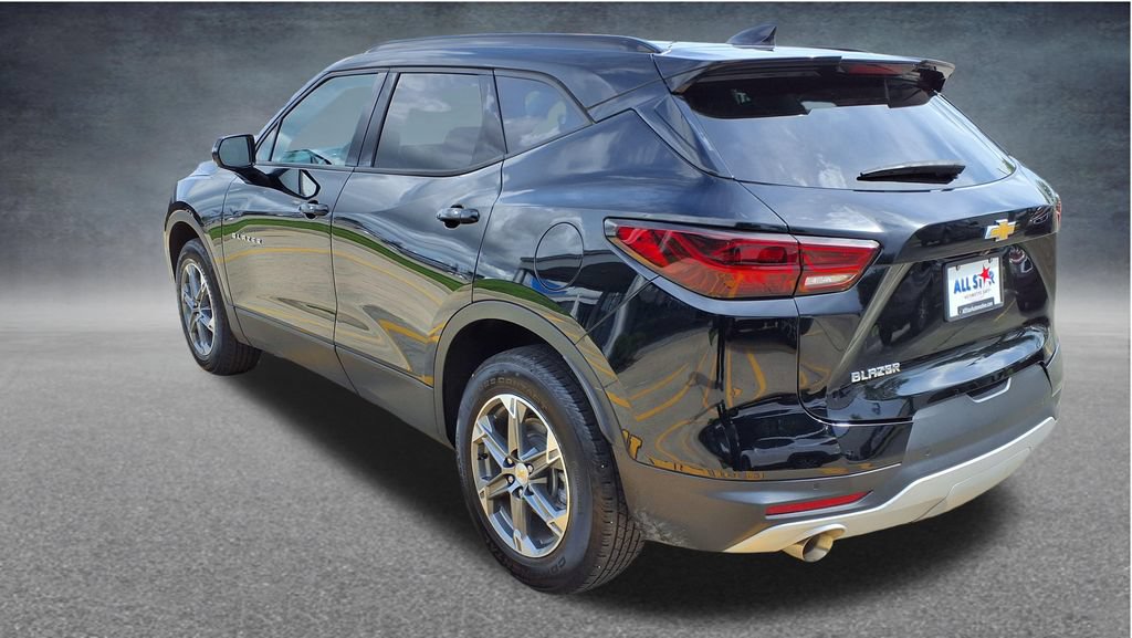 Used 2024 Chevrolet Blazer LT w/ LPO, Floor Liner Package FWD image 12