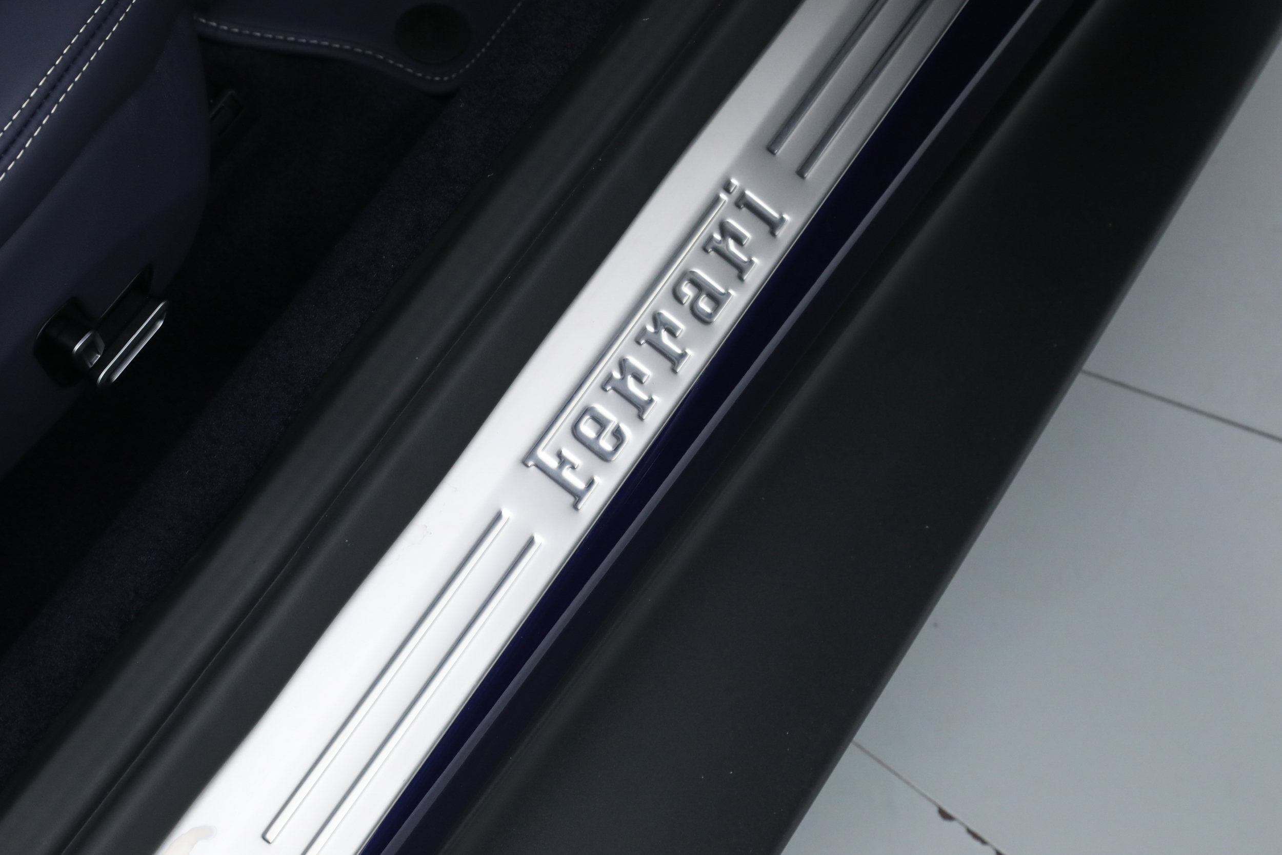 Certified 2026 Ferrari Roma Spider RWD image 24