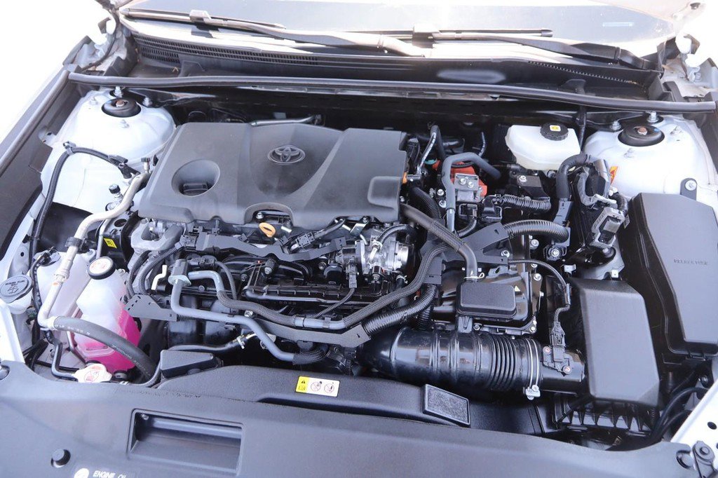 Used 2025 Toyota Camry SE FWD image 25