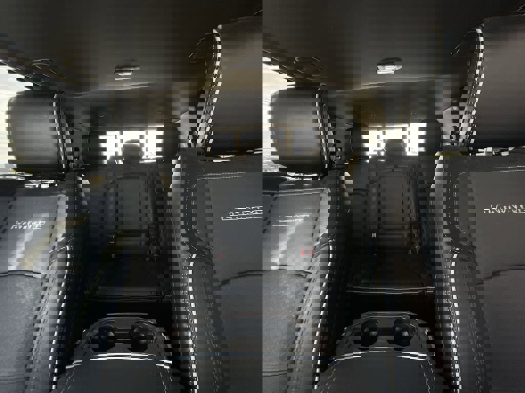 Used 2025 RAM 2500 Laramie image 20