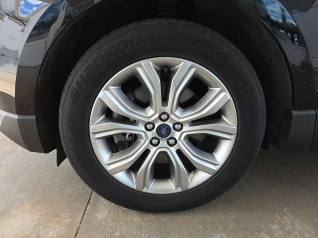 Used 2019 Ford Edge Titanium AWD/4WD image 67