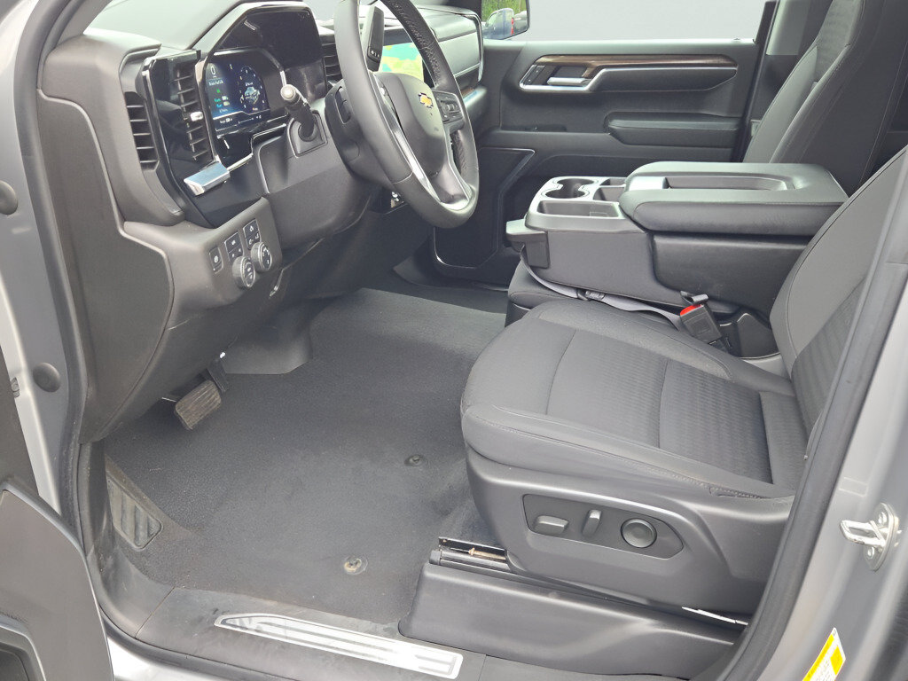 Certified 2024 Chevrolet Silverado 1500 LT AWD/4WD image 27