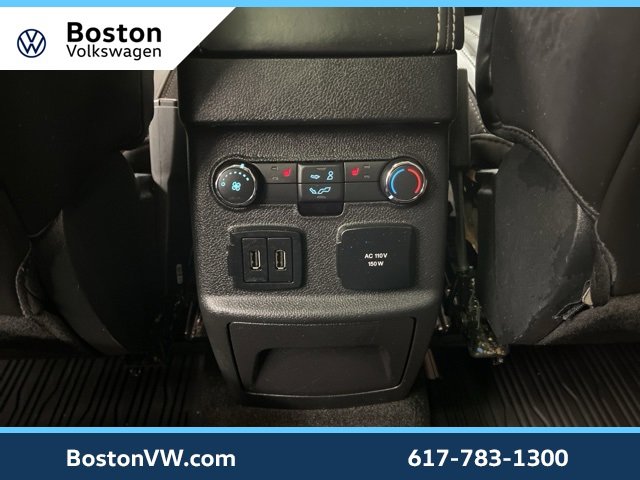 Used 2019 Ford Explorer Platinum image 27