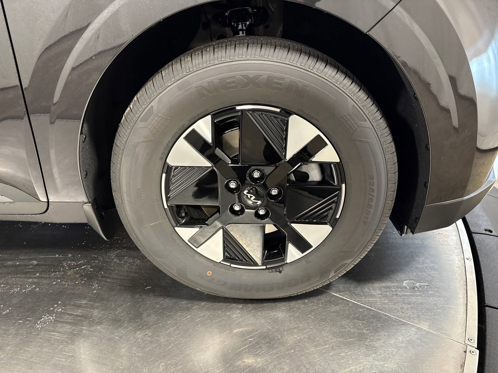 New 2026 Kia Carnival LXS image 14