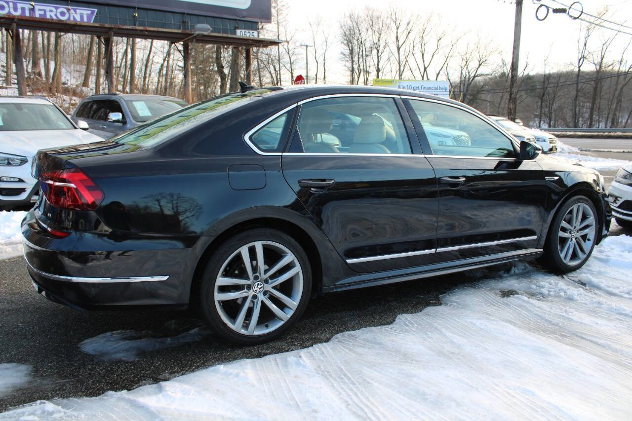 Used 2017 Volkswagen Passat 1.8T R-Line image 7