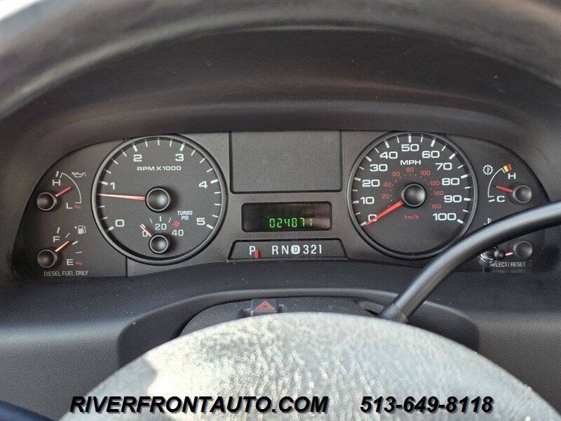Used 2007 Ford F550 4x4 Super Cab Super Duty image 4