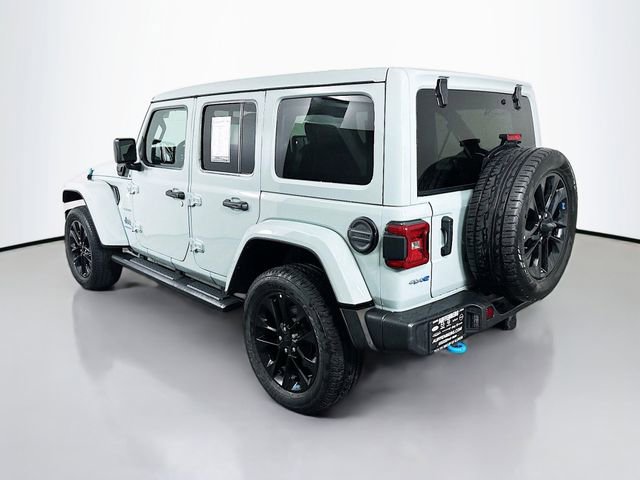 Used 2023 Jeep Wrangler Unlimited Sahara w/ Cold Weather Group image 5