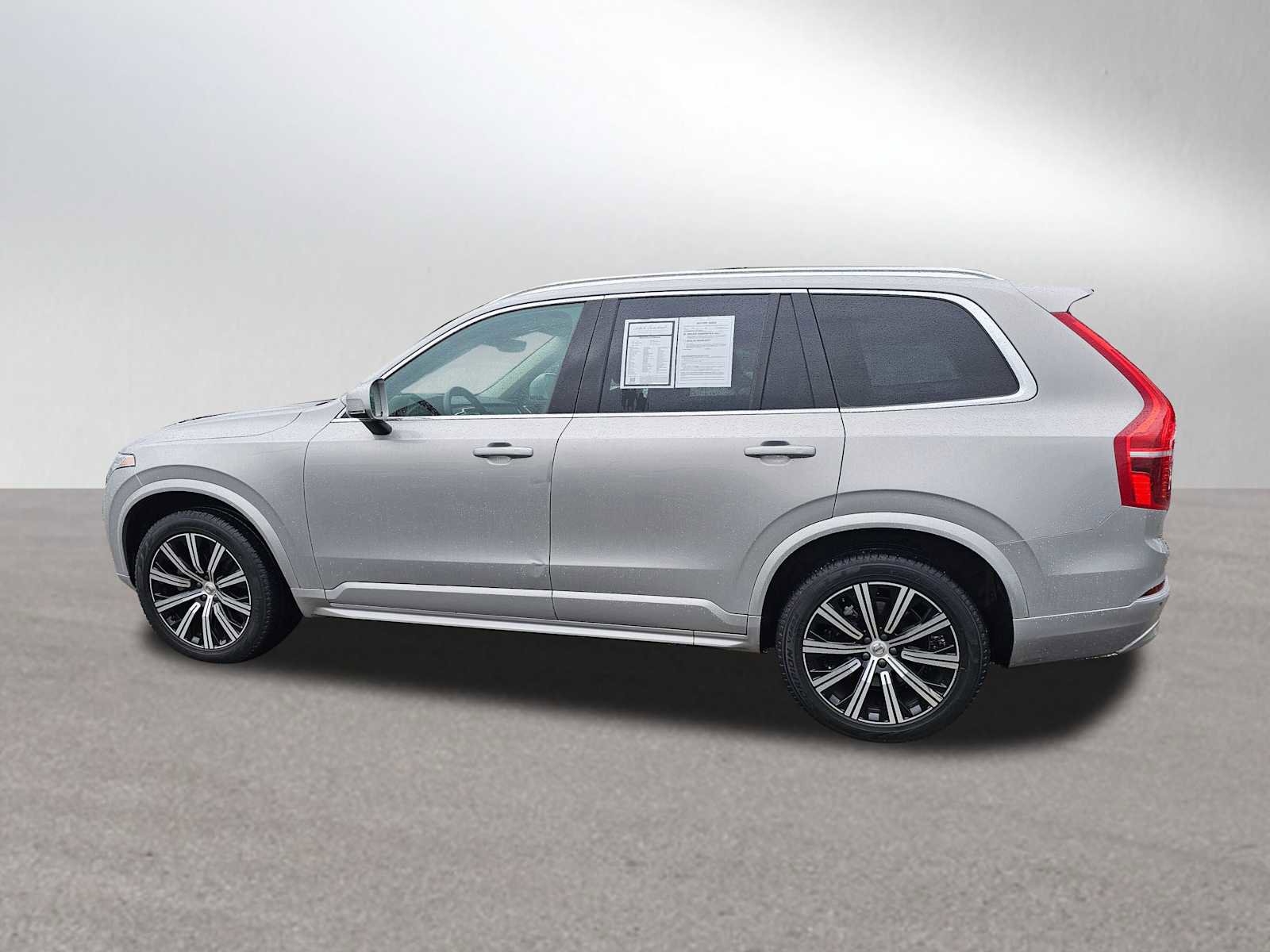 Used 2023 Volvo XC90 B6 Core w/ Protection Package Premier image 6
