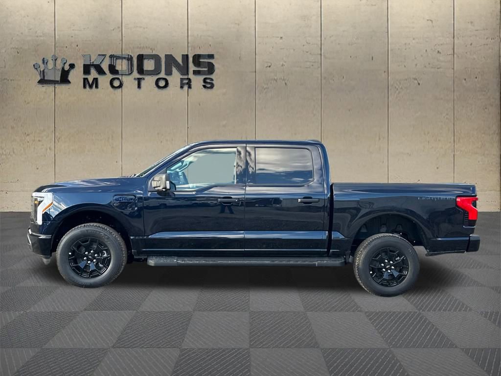 New 2025 Ford F150 Lightning XLT w/ Max Trailer Tow Package image 4