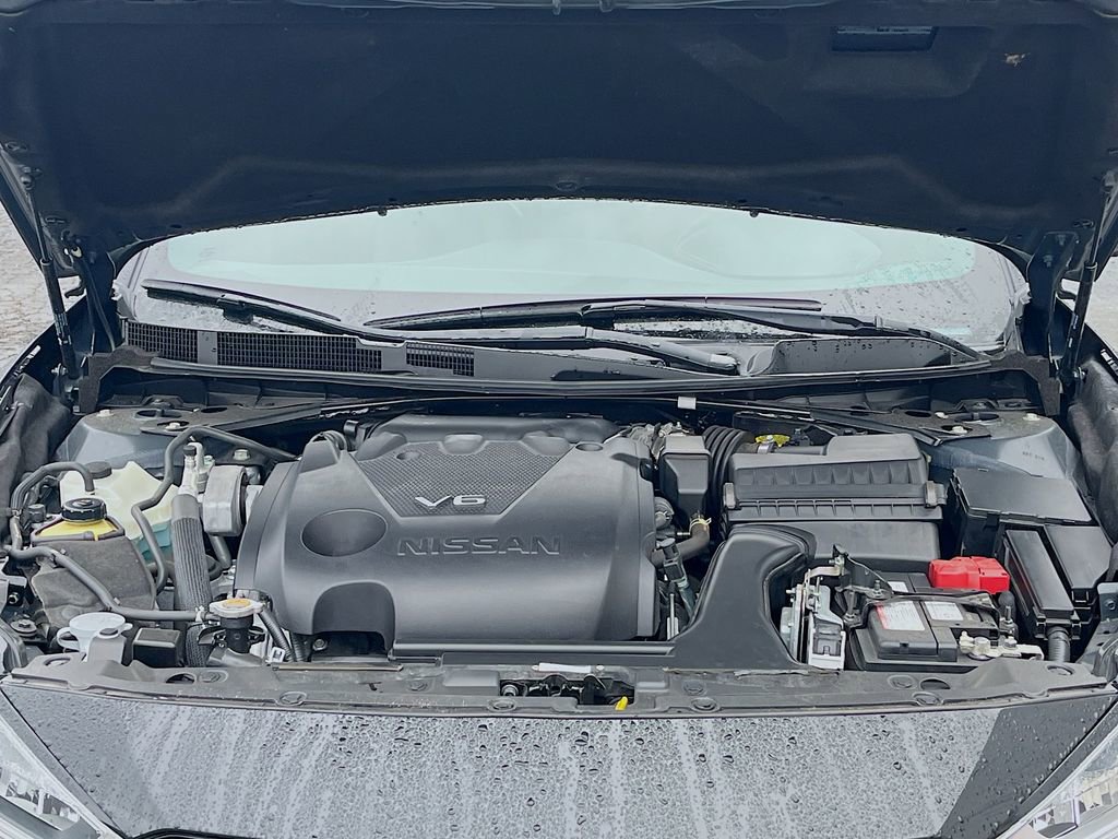 Used 2023 Nissan Maxima SR w/ Sport Mat Group image 29