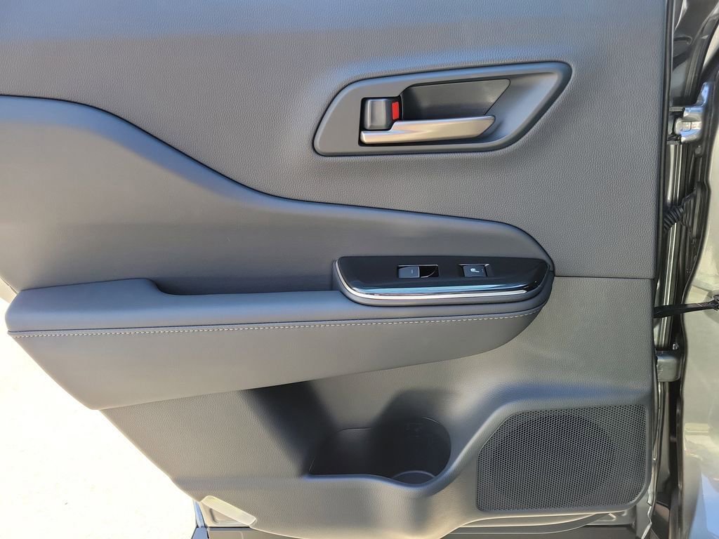 New 2026 Toyota Crown XLE image 15