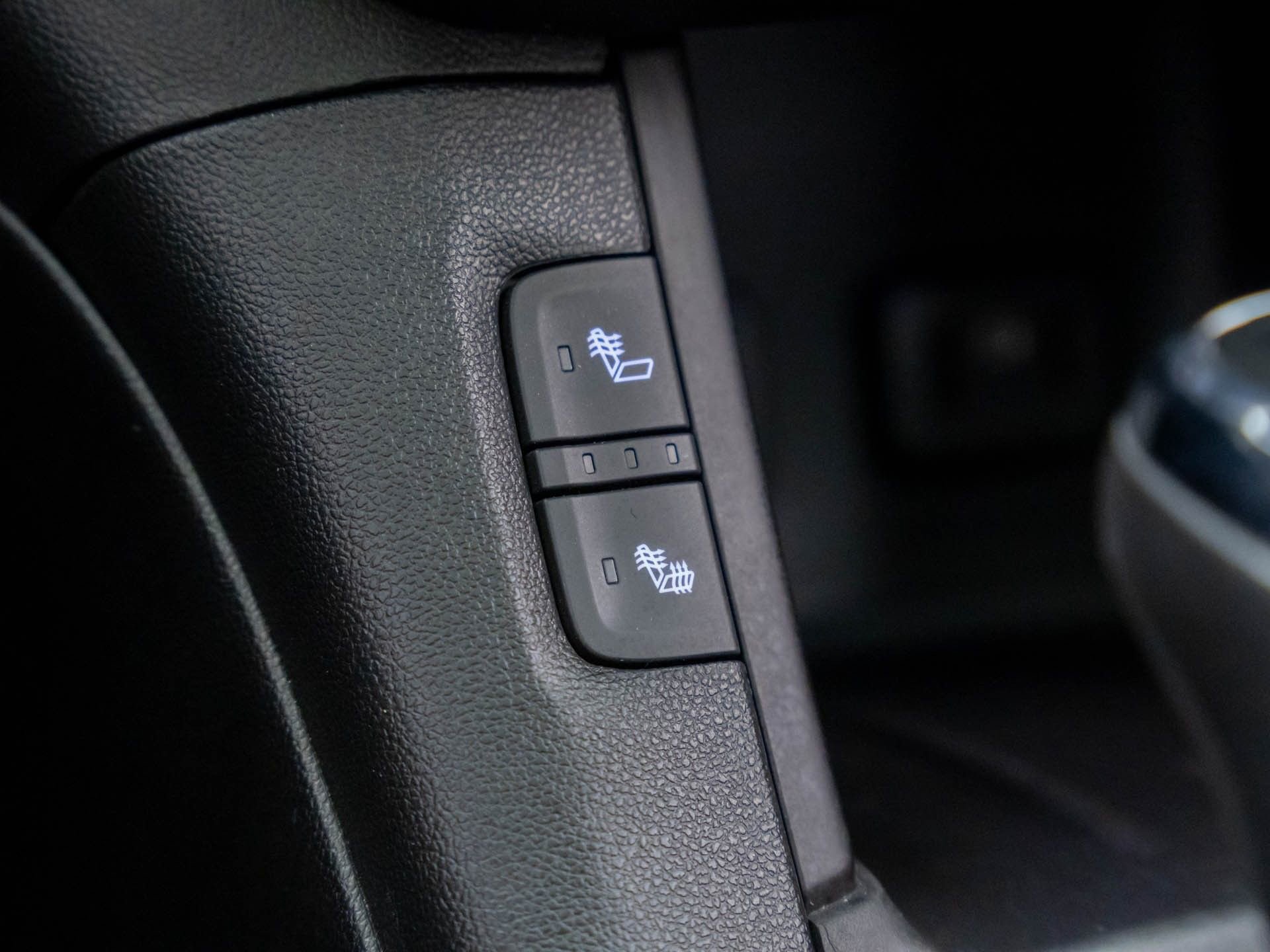 Used 2019 GMC Acadia SLT w/ LPO, Floor Liner Package image 30